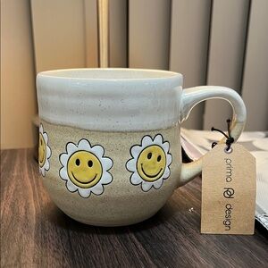 Cream Smiley Flower Mug